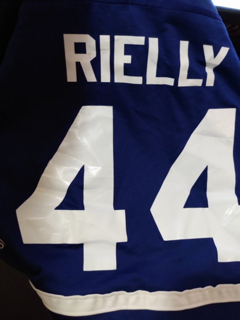 Reebok Morgan Rielly Toronto Maple Leafs Hockey Jersey youth L/XL NHL - Picture 6 of 8
